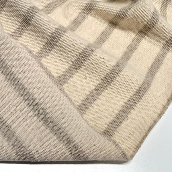 Tissu maille coton à rayures crème et taupe - Marque Française Tissu maille coton à rayures crème et taupe - Marque Française