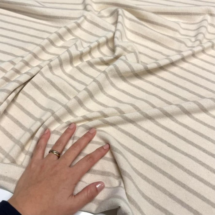Tissu maille coton à rayures crème et taupe - Marque Française