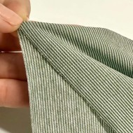 Tissu jersey coton élasthanne à petites rayures kaki - Marque Française