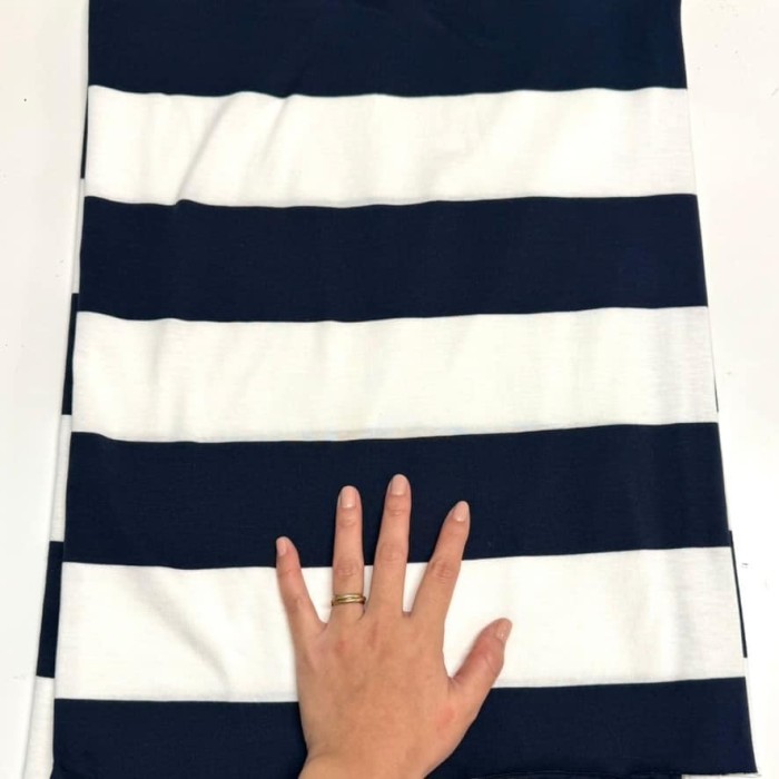 Tissu jersey coton à grandes rayures bleu marine foncé - Marque Française
