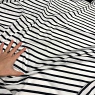 Tissu maille jersey coton à rayures blanc et noir - Marque Française