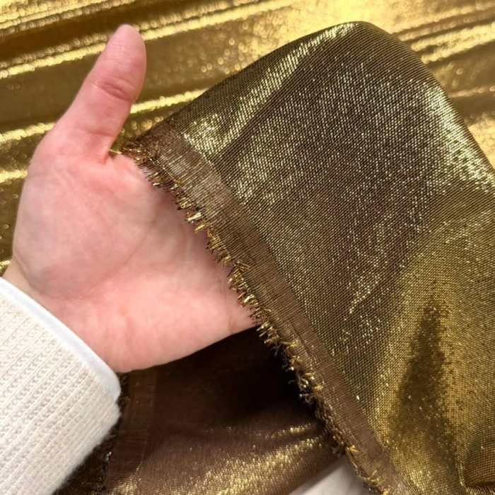 Tissu crepe de soie polyester lurex marron gold - Tissu haute couture Français Tissu crepe de soie polyester lurex marron gold - Tissu haute couture Français