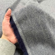 Tissu pure lainage chevrons écru bleu marine - Haute couture