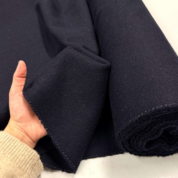 Coupon 100X150 Tissu pure laine bleu marine foncé unis épais - Haute couture Coupon 100X150 Tissu pure laine bleu marine foncé unis épais - Haute couture