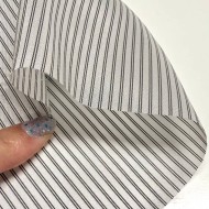 Tissu doublure polyester acétate à rayures blanches et noires Tissu doublure polyester acétate à rayures blanches et noires