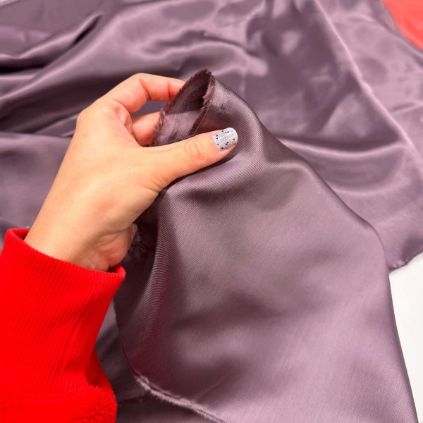 Tissu doublure viscose mauve uni Tissu doublure viscose mauve uni