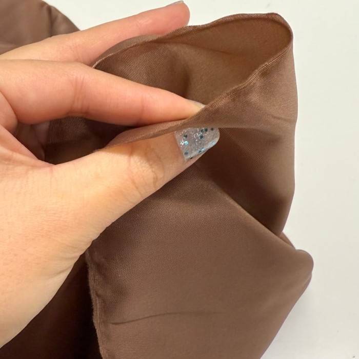 Tissu doublure 100% polyester marron clair uni Tissu doublure 100% polyester marron clair uni