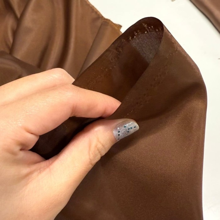 Tissu doublure polyester marron uni Tissu doublure polyester marron uni