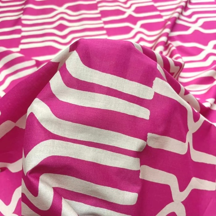 Tissu coton art déco fuchsia coupon 250x140cm