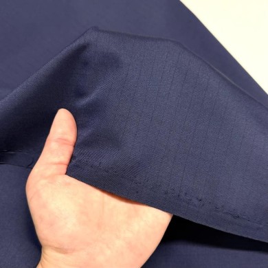 Tissu doublure polyester bleu marine à rayures