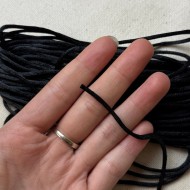 Queue de rat noir polyester 2mm