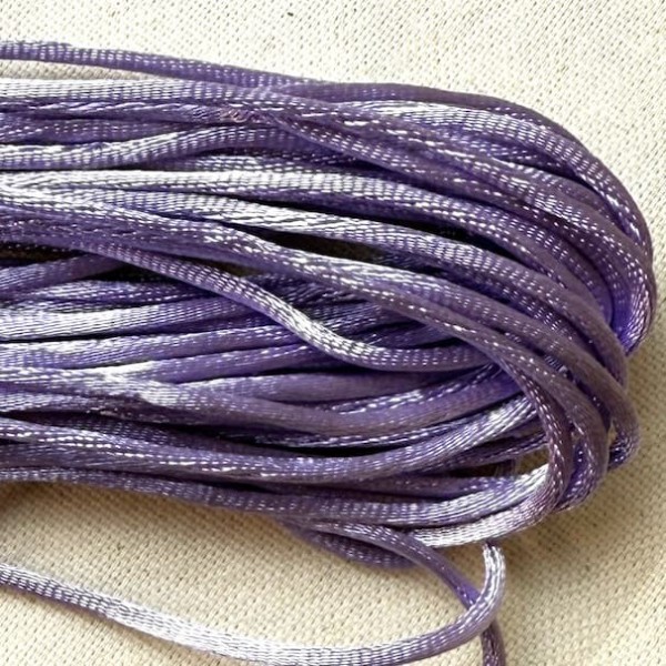 Queue de rat violet polyester 2mm Queue de rat violet polyester 2mm