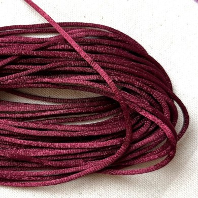 Queue de rat bordeaux polyester 2mm