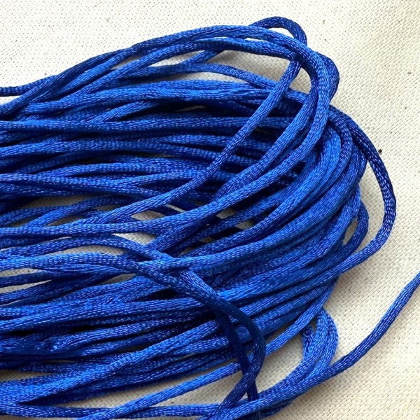 Queue de rat bleu marine polyester 2mm Queue de rat bleu marine polyester 2mm