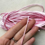 Queue de rat rose polyester 2mm