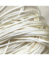 Queue de rat blanc écru polyester 2mm