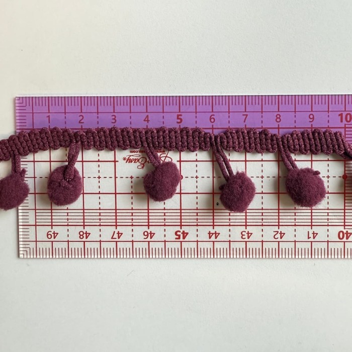 Galon pompon mini violet bourgogne 20mm