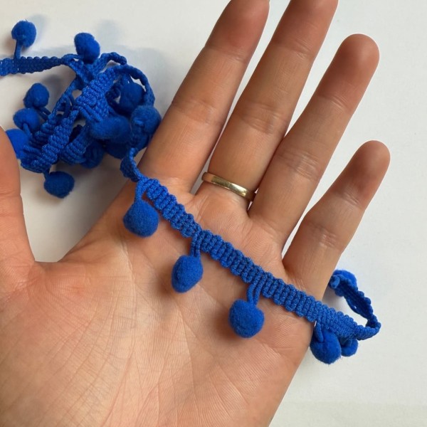 Galon pompon mini bleu roi 20mm Galon pompon mini bleu roi 20mm