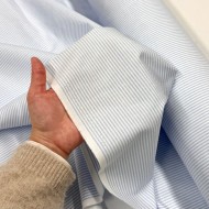 Tissu coton oxford chambray à petites rayures bleu clair et blanches - Haute couture