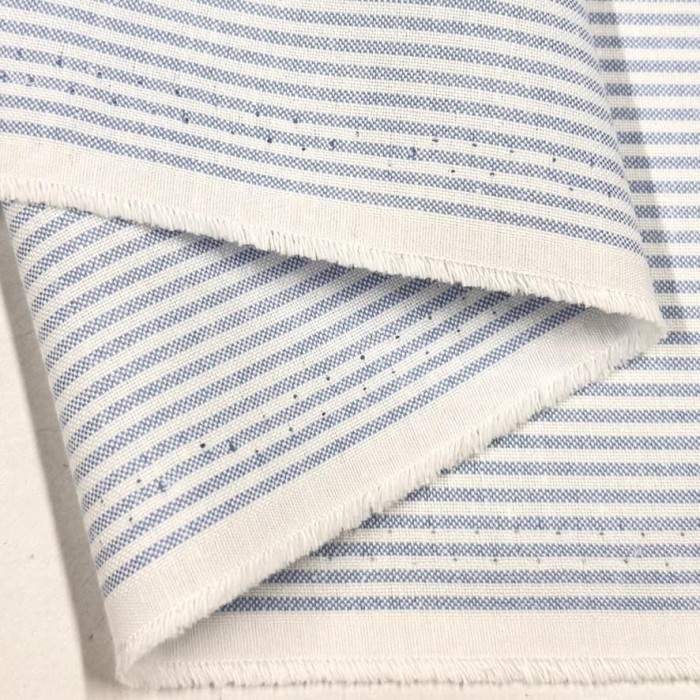 Tissu coton oxford chambray à petites rayures bleu clair et blanches - Haute couture