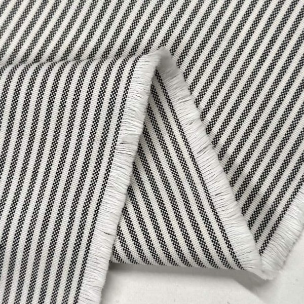 Tissu coton oxford chambray à petites rayures anthracite et blanches - Haute couture