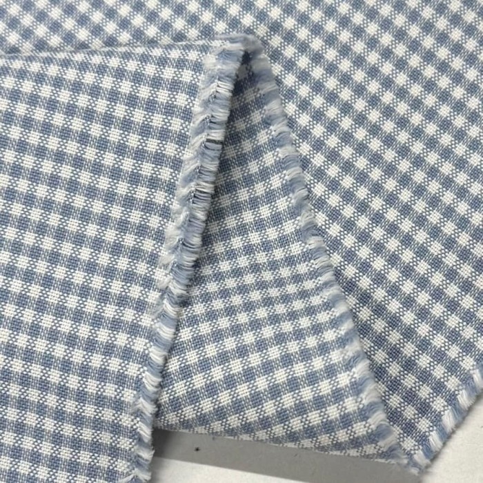 Tissu coton vichy mini-carreaux bleu ciel et blanc - Haute couture