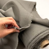 Tissu 100% laine vierge sergé gris taupe - haute couture Tissu 100% laine vierge sergé gris taupe - haute couture