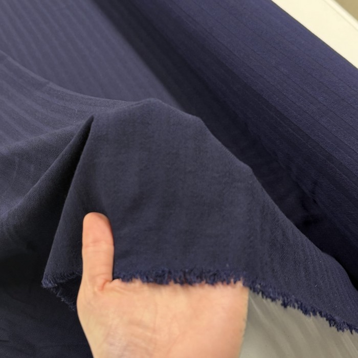 Tissu laine rayure bleu marine foncé Tissu laine rayure bleu marine foncé