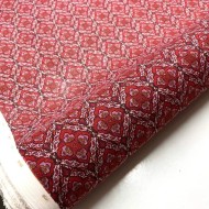 Tissu voile de polyester à fleurs arabesque rouge rose