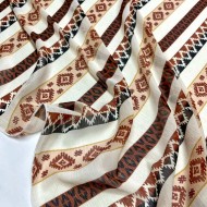 Tissu voile de polyester à rayure géométrie marron