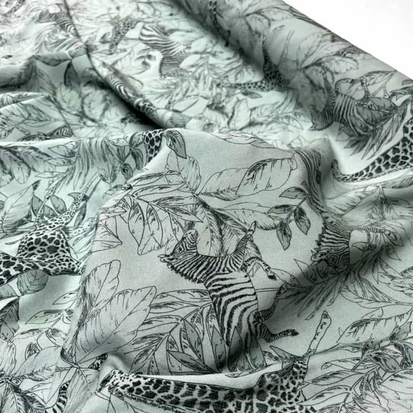 Tissu coton viscose animal safari vert Tissu coton viscose animal safari vert