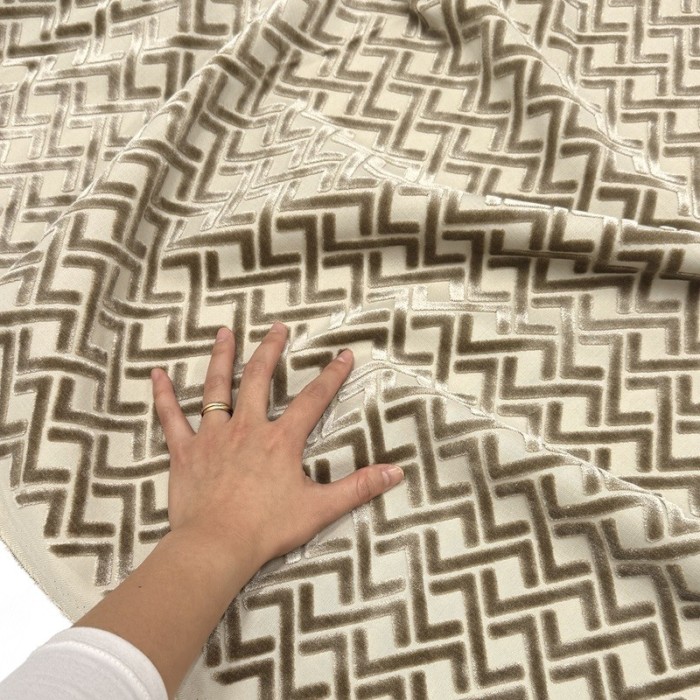 Tissu velours Magnum beige - Tissu d'éditeur Tissu velours Magnum beige - Tissu d'éditeur