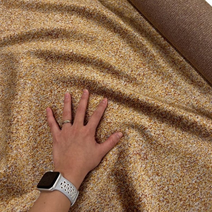 Tissu velours Garbo roux éléphant - Tissu d'éditeur Tissu velours Garbo roux éléphant - Tissu d'éditeur