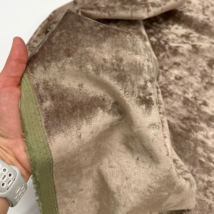 Tissu velours Lido Taupe - Tissu d'éditeur Tissu velours Lido Taupe - Tissu d'éditeur