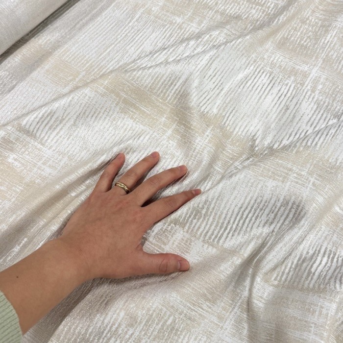 Tissu Adage nacre - Tissu d'éditeur - Marque française Tissu Adage nacre - Tissu d'éditeur - Marque française