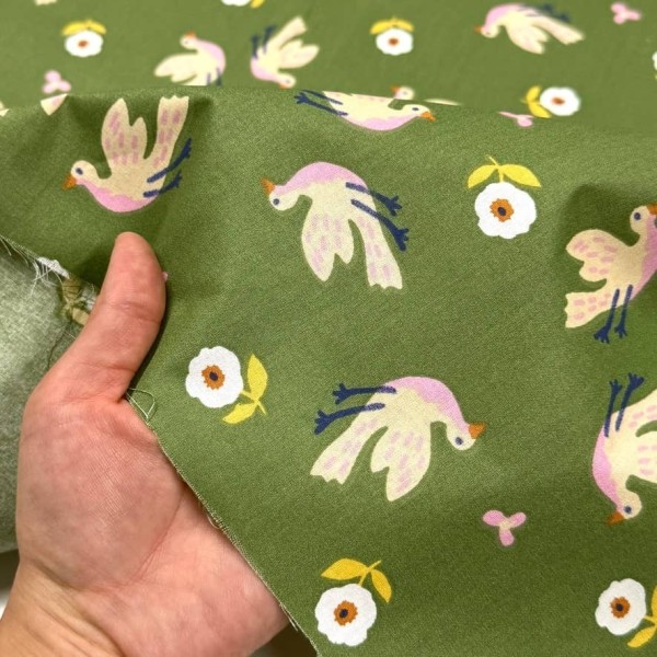 Tissu Coton imprimé Suggy oiseaux fleurs ortie Tissu Coton imprimé Suggy oiseaux fleurs ortie