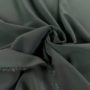Tissu polyester stretch vert uni