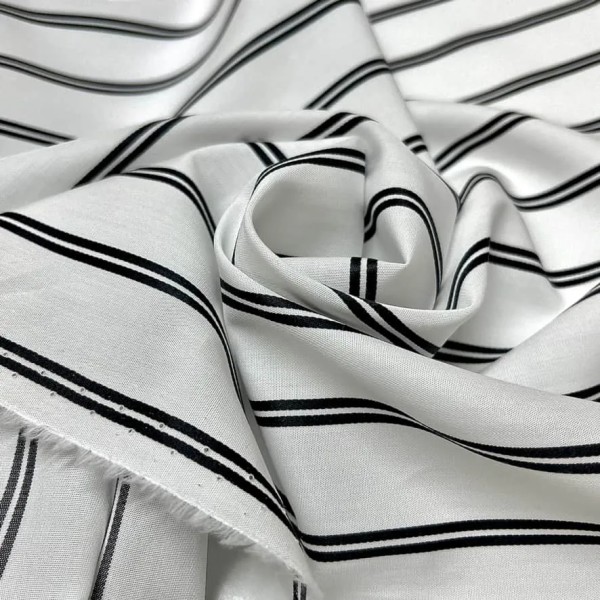 Tissu popeline de coton rayures blanc noir - Haute couture Tissu popeline de coton rayures blanc noir - Haute couture