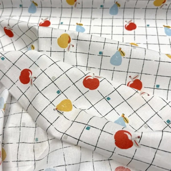 Tissu Coton imprimé fruits sur carreaux Tissu Coton imprimé fruits sur carreaux