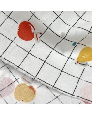 Tissu Coton imprimé fruits sur carreaux