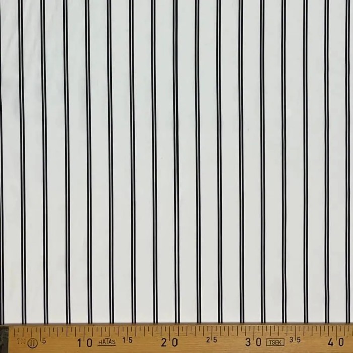 Tissu popeline de coton rayures blanc noir - Haute couture