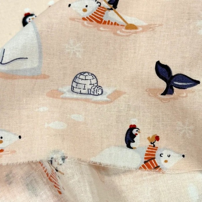 Tissu Coton imprimé Banquise ours polaire & pingouins abricot