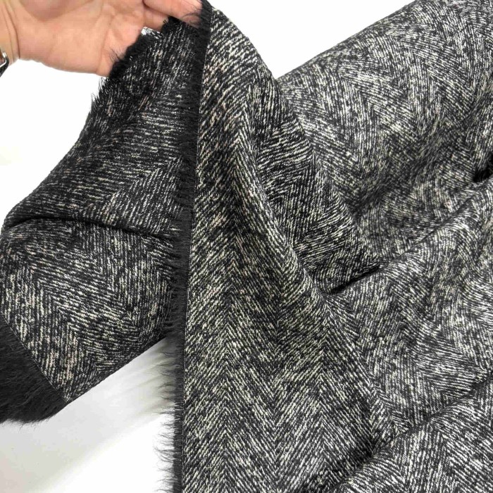 Tissu Lainage coton texturé chevrons Noir blanc - Haute couture
