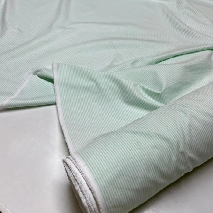 Tissu coton chambray rayures vert - Haute couture