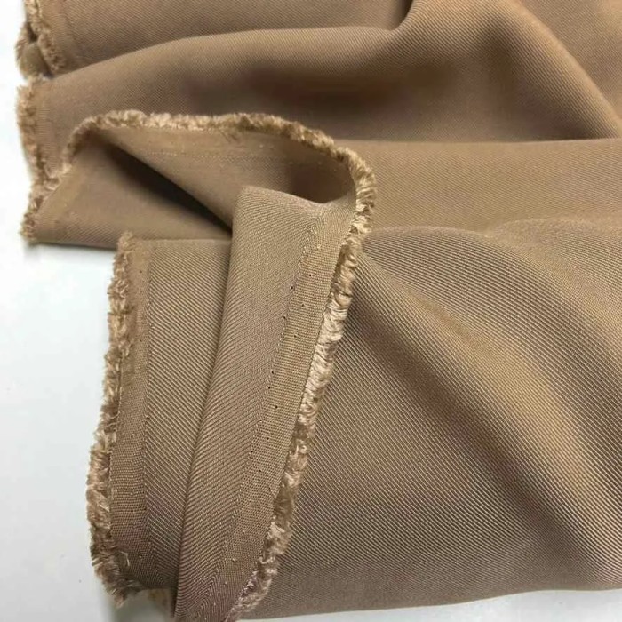 Coupon 110x150 Tissu coton viscose marron uni - Haute couture