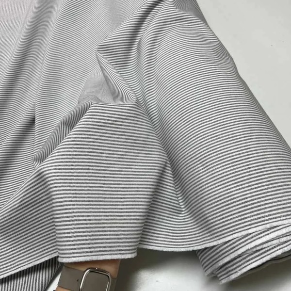 Tissu coton Oxford rayures noir blanc - Haute couture Tissu coton Oxford rayures noir blanc - Haute couture