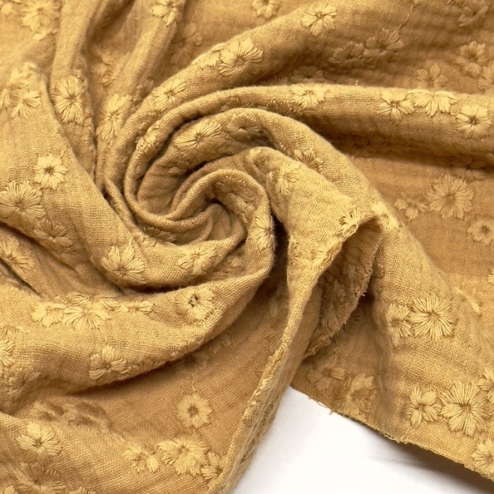 Tissu Double Gaze petite fleurs brodé Camel